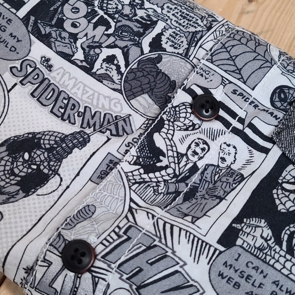 BOYS QUALITY BUNDLE vinyardvines,polo,marvel 2T3T - Picture 10 of 10